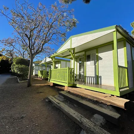 Kamp alanı Complejo Turistico & Cabopino 4*