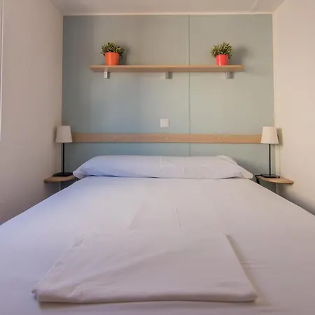 Complejo Turistico & Cabopino Campsite Marbella