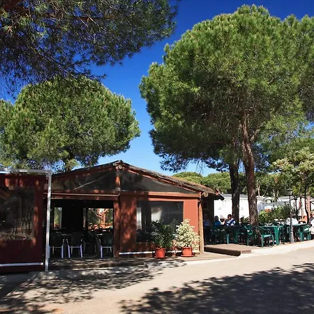 Complejo Turistico & Cabopino Campsite