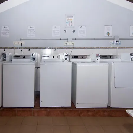 Complejo Turistico & Cabopino Campsite Marbella