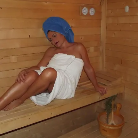 Complejo Turistico & Cabopino Campsite Marbella